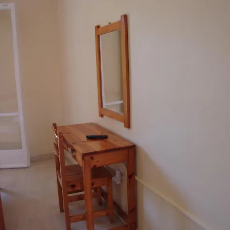 Anya Apartamento *